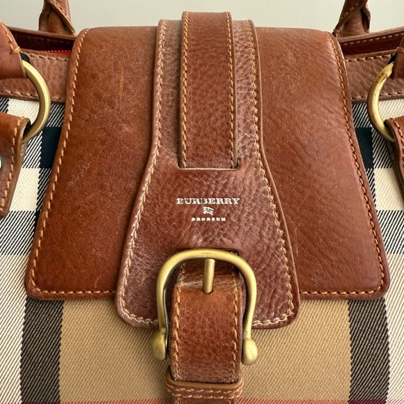 Burberry Satchel RARE✨ - Picture 3 of 12